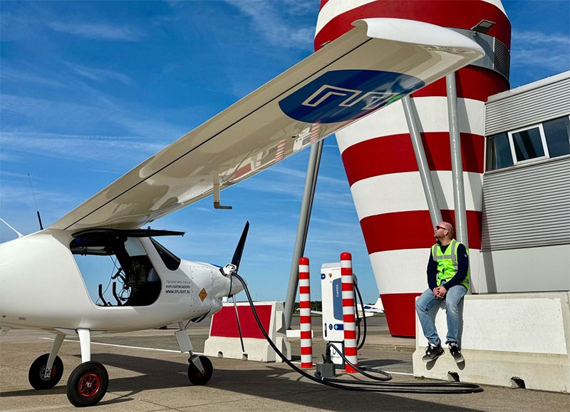 Lelystad Airport Terminal 3 Lelystad Airport-Electric Flying Connection